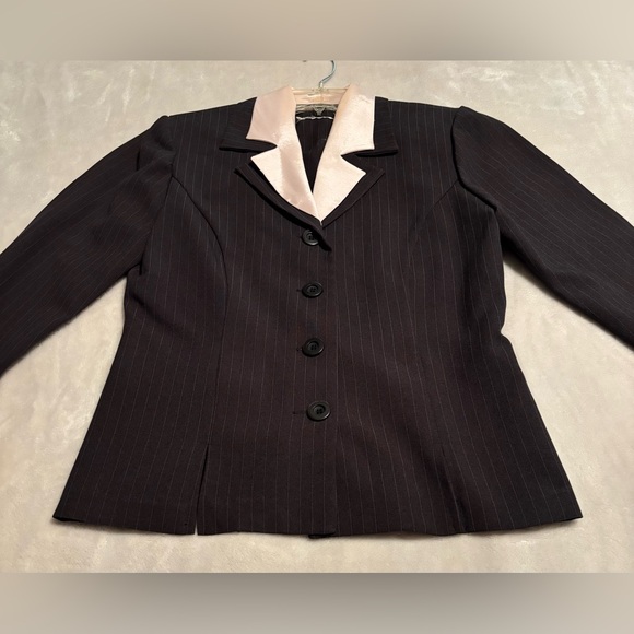 Women’s 3 piece Suit Separates Dark Gray & Light Pink Size 5 - Picture 2 of 5